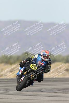 media/Nov-30-2025-TrackXperience (Sun) [[c0061d280f]]/3-Level 1/Session 3 (Turn 16)/